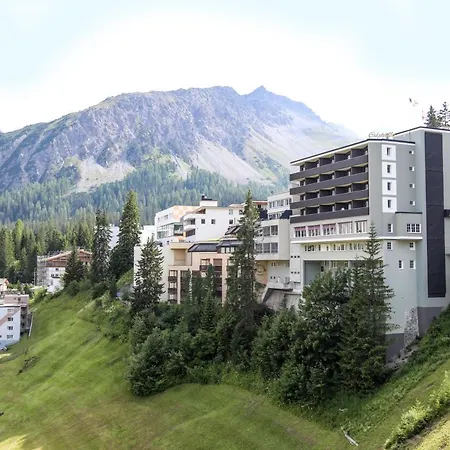 فندق Cristallo 4*